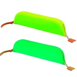 PORTATODO BANANA SILICONA 1 CREMALLERA AMARILLO O VERDE 687903