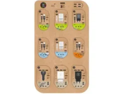 TECHONETECH EXPOSITOR DE 27 CABLES Y CARGADORES PARA SMARTPHONE - UNIDADES SURTIDAS